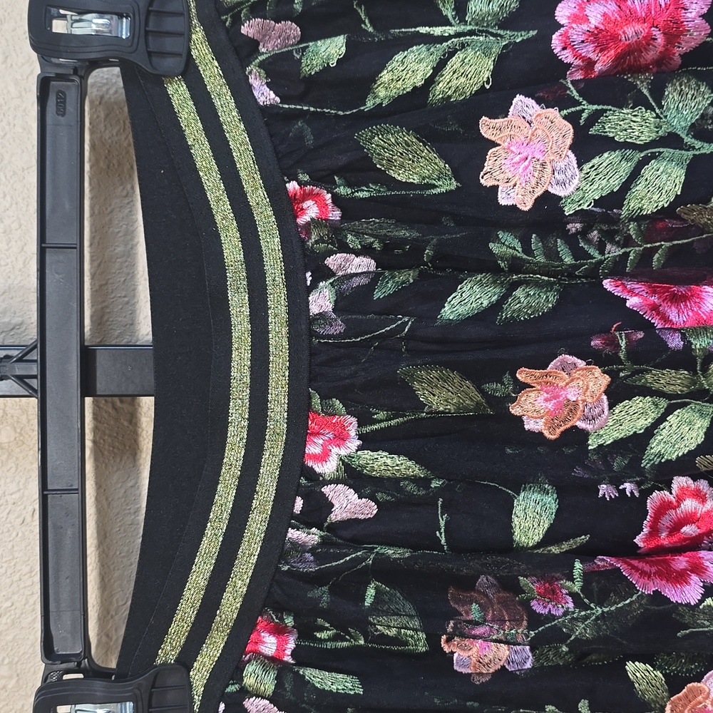 NWT Aratta Dark Rose Embroidered Skirt. Medium - Picture 6 of 14
